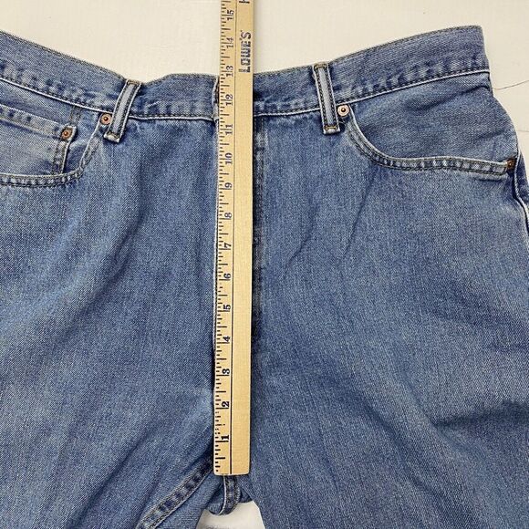 Levi's 550 Men's Relaxed Fit Light Wash Denim Jeans 38x30 - Picture 6 of 15